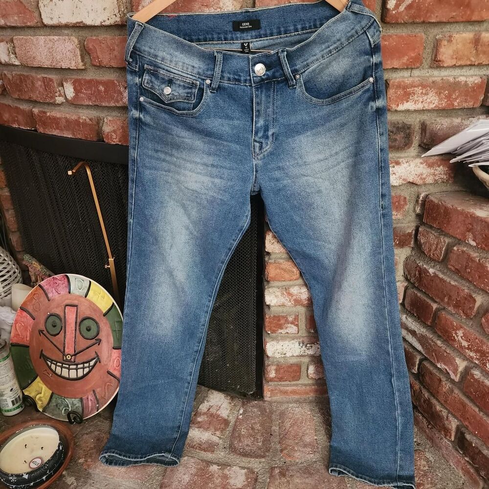 True Religion Geno Relaxed Slim Jeans Men’s 32 Medium Wash Blue Denim